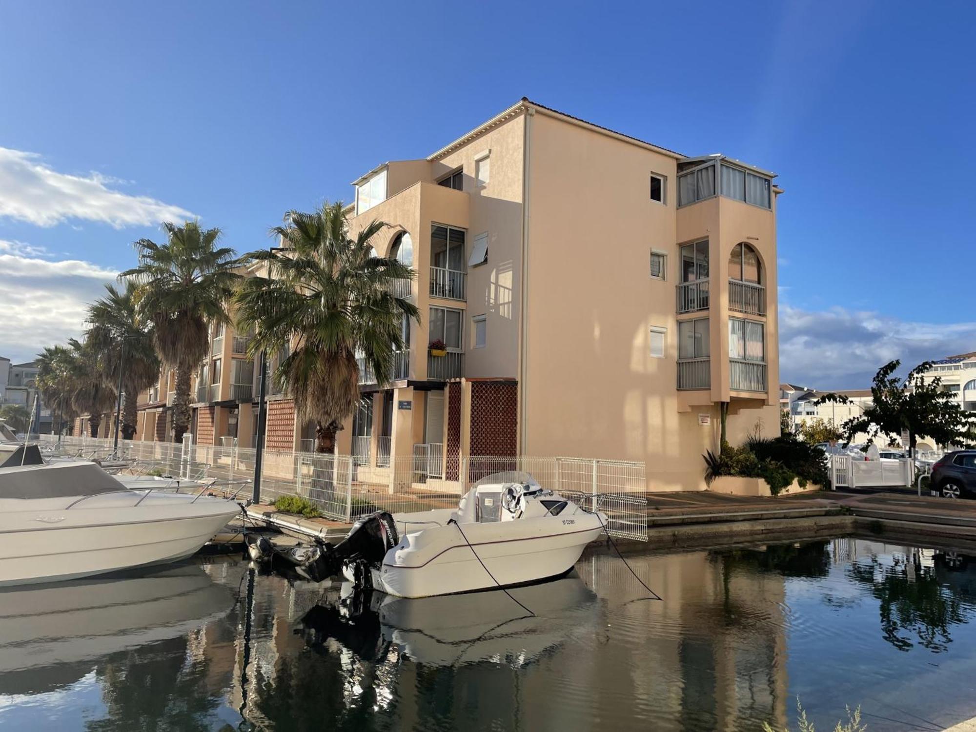 Charmant 2 Pieces Avec Mezzanine, Parking, A 300M De La Plage Et Commerces - Fr-1-338-502 Sète Extérieur photo